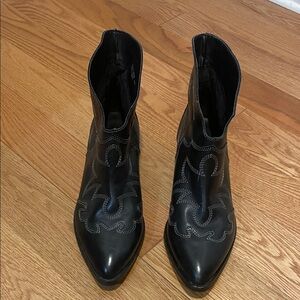 Chinese Laundry Black Embroidered Ankle Boots